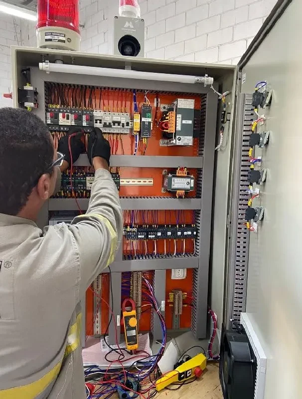 Instalação de Painel Elétrico